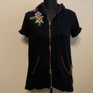 Johnny Was black short sleeve zip front hoodie size small
